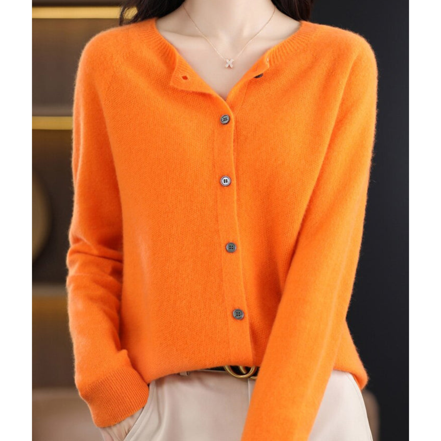 Wol-kasjmiermix vest met ronde hals en knoopsluiting – zachte, warme dameslaag