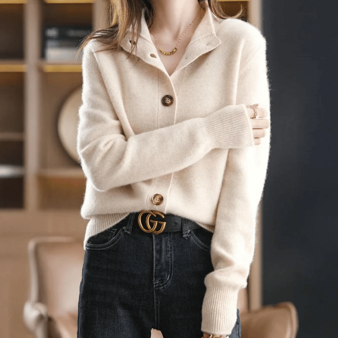 Gebreid vest met statement-knopen – een comfortabel laagjesstuk voor dames