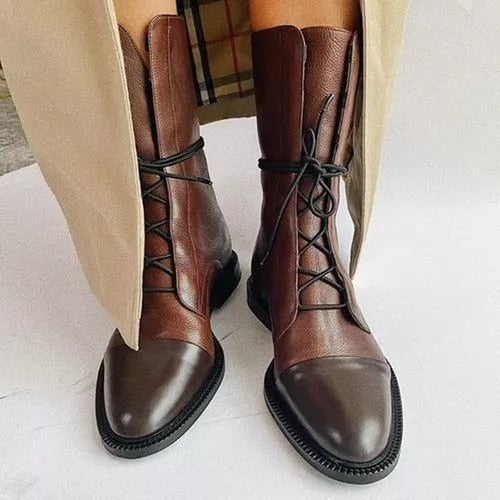 Elegante leren laarzen met veterhak en kniehoge hak voor dames