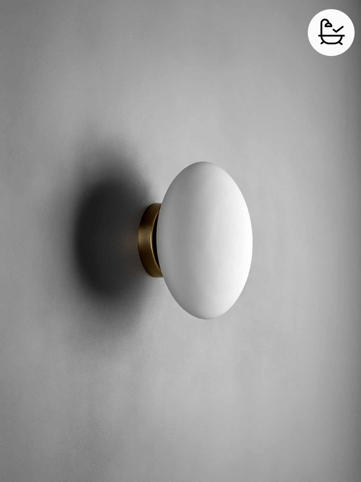 Imperial | Minimalistische wandlamp van glas 0