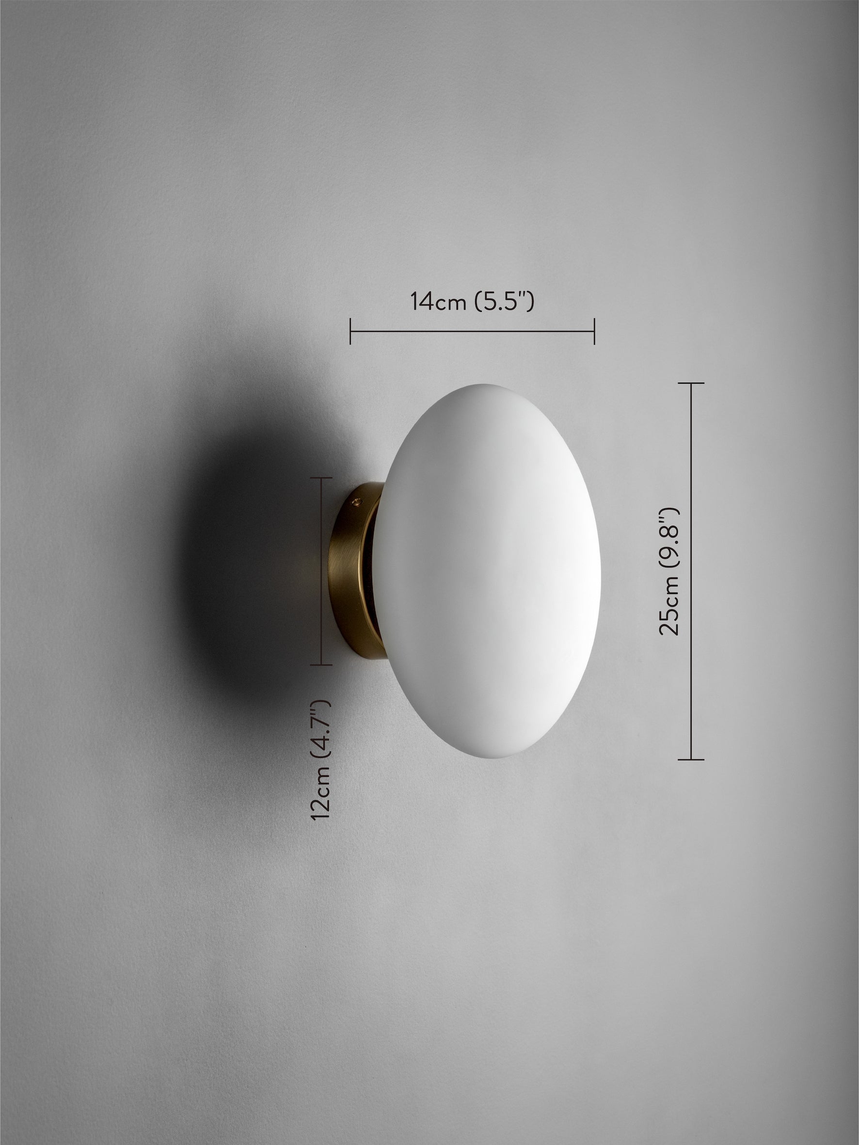 Imperial | Minimalistische wandlamp van glas 6