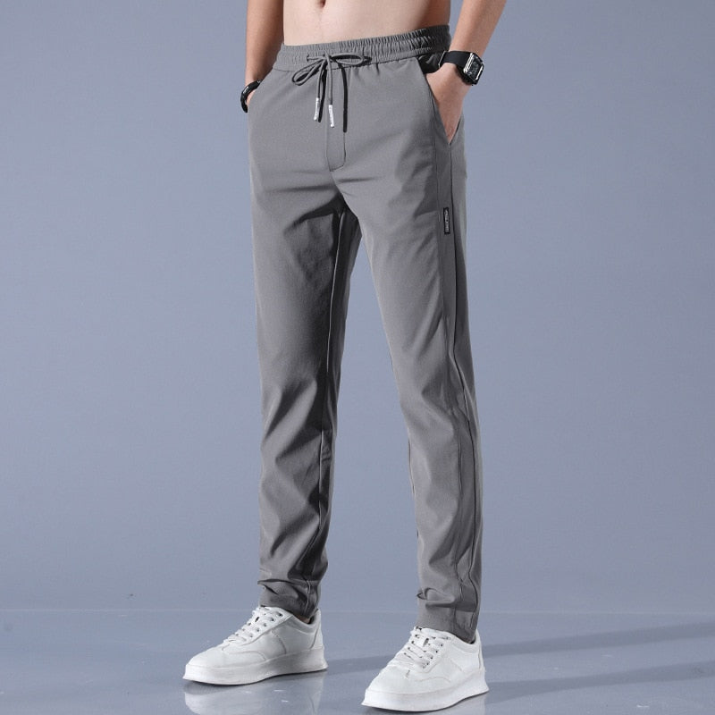 Joggerbroek | Slanke pasvorm met elastische tailleband 1