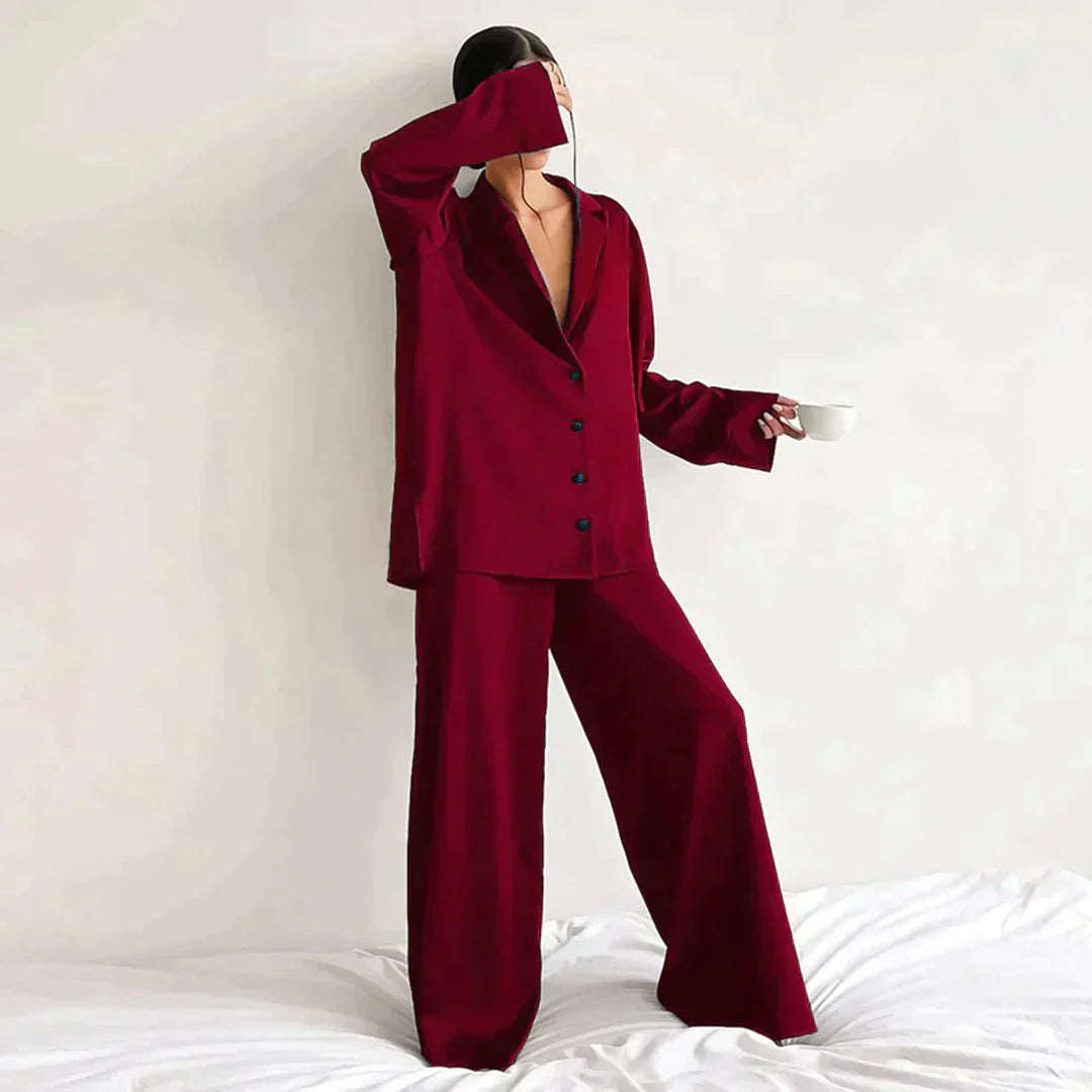 Estelle - Comfortabele Pyjama Set: Trendy Dames Nachtkleding 2024