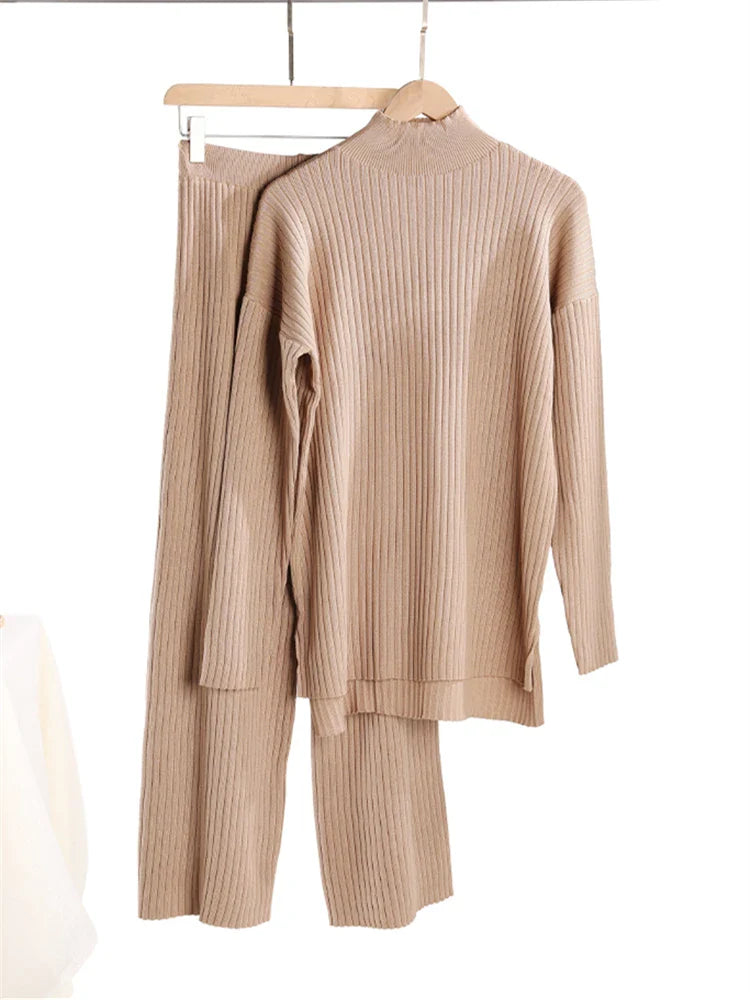 Luxe Lounge Set met Comfortabele Coltrui en Wijde Broek voor Dames - Serenity
