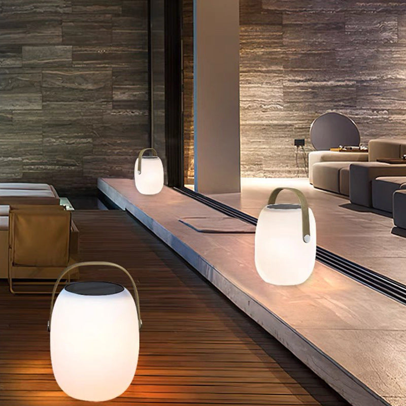 Solar PE | Draagbare LED buitenverlichting met 16 kleuren en IP65-classificatie 0