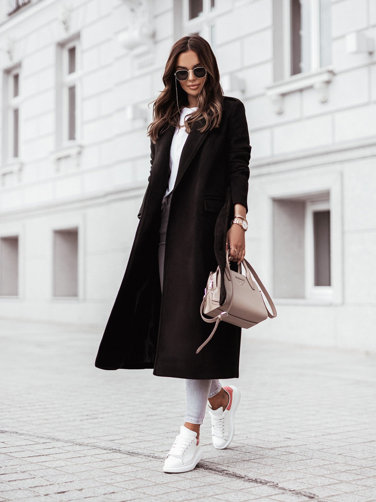 Trenchcoat van wolmix met riem – stijlvolle winterlaag voor dames