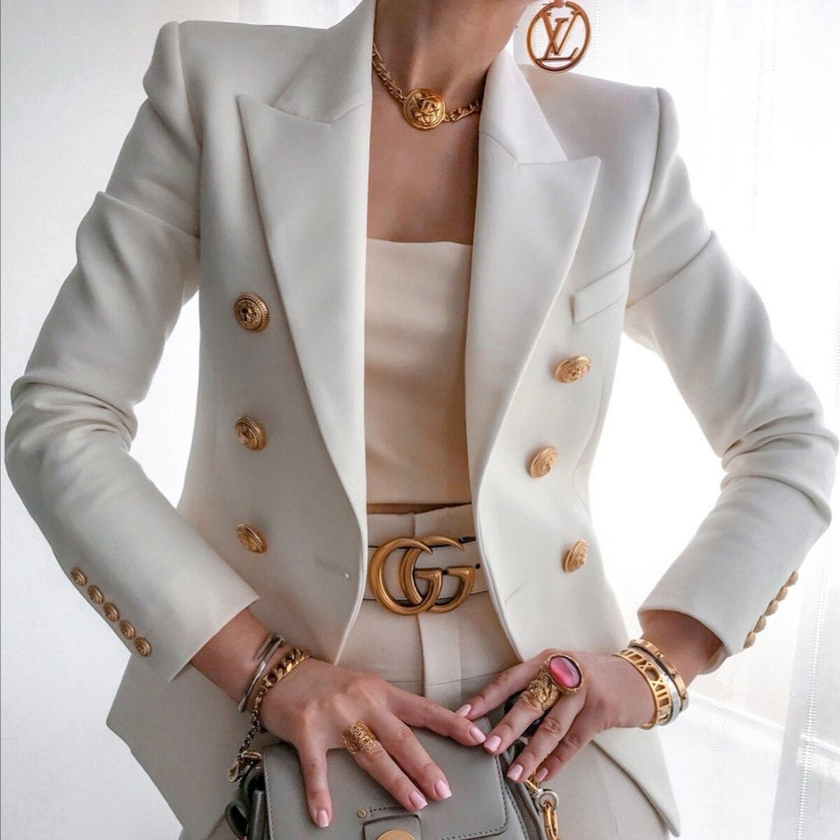 Lange getailleerde blazer met stijlvolle knopen - Elegante damesjas in jasstijl