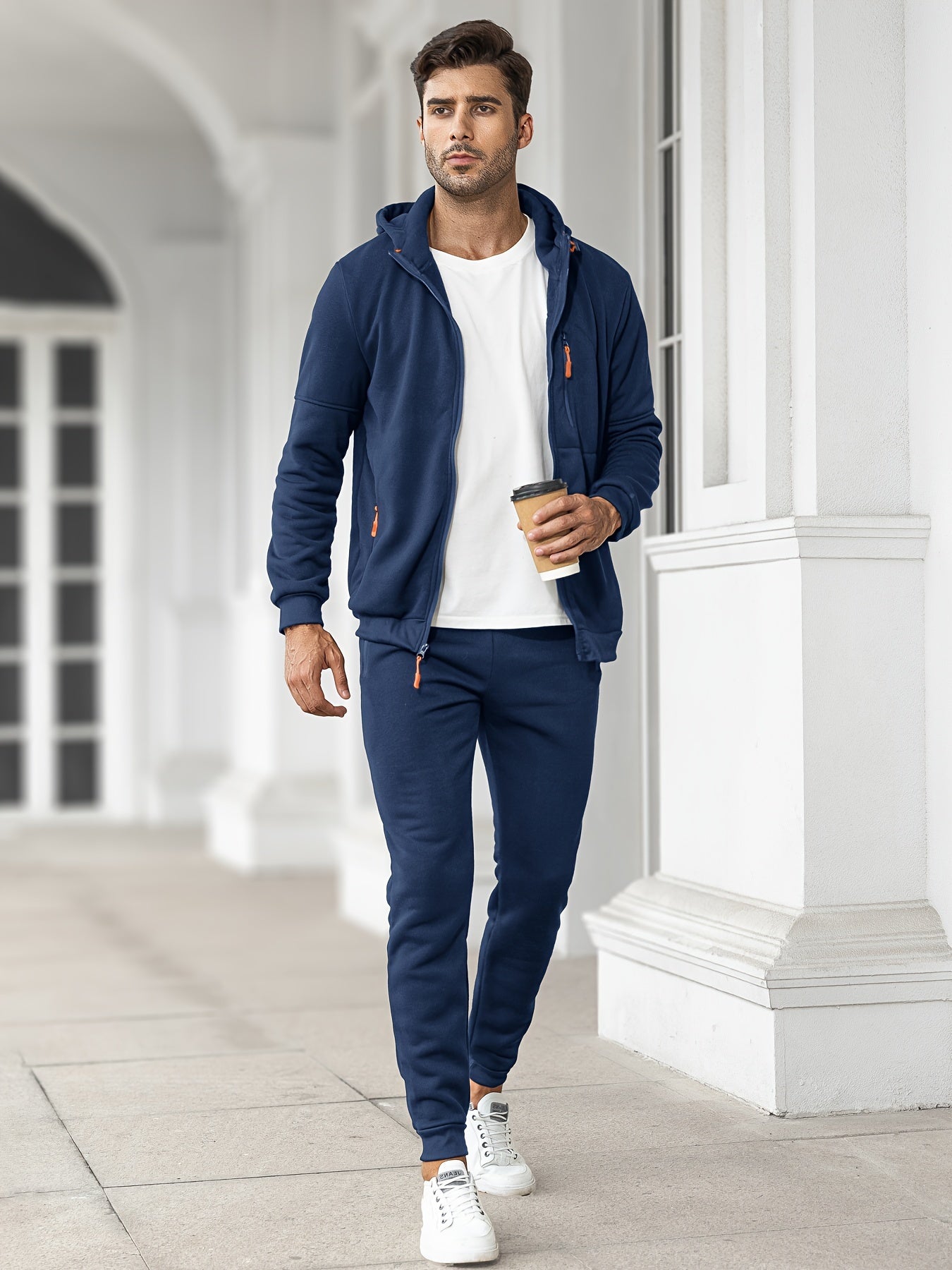 Trainingspak_Heren_Trui_Joggingbroek_Mannen_Nederland_Belgie