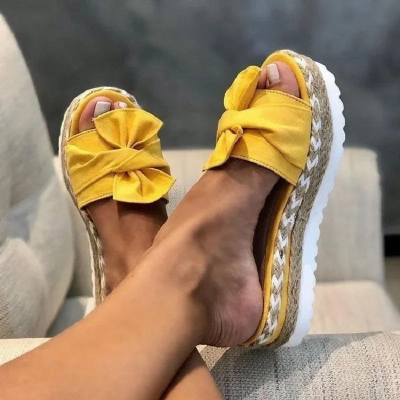 Bionda - Stijlvolle en Elegante Slippers met Plateauzolen voor Dames