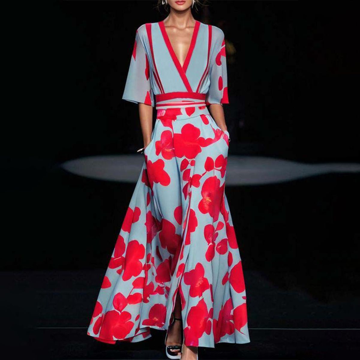 Maxi Jurk. Zomerjurk. Victoria Mae. Fashion. Stijlvol. V-Hals