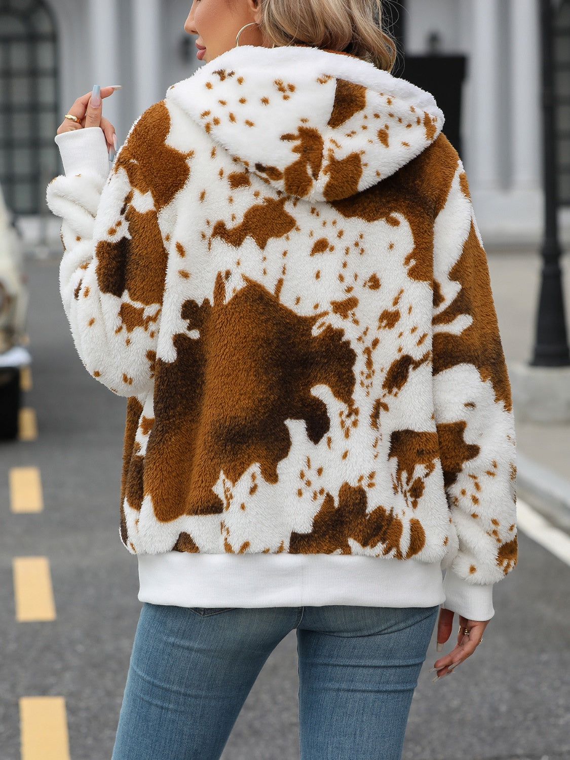 fleece trui met print. rits. jacket. warm. koe print