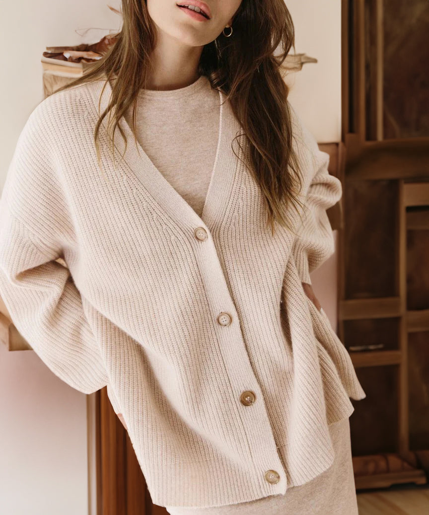Eleonora - Oversized Gebreide Cardigan met Knopen voor Dames
