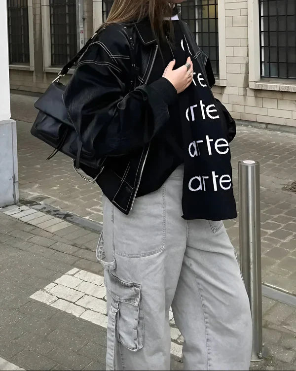 Evelyn – Oversized Vintage Jack met Leren Look voor Dames