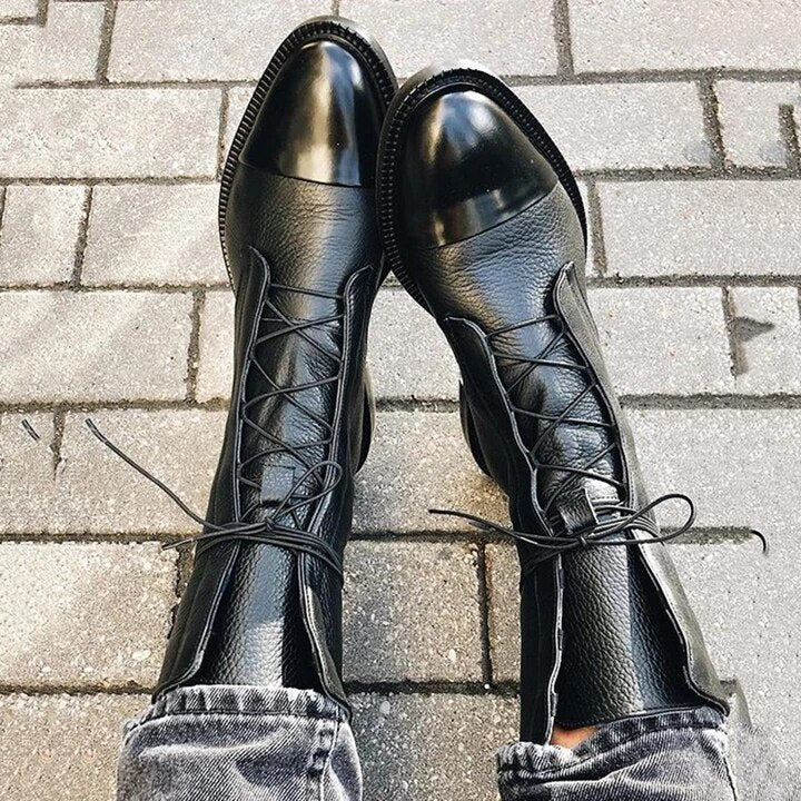Elegante leren laarzen met veterhak en kniehoge hak voor dames