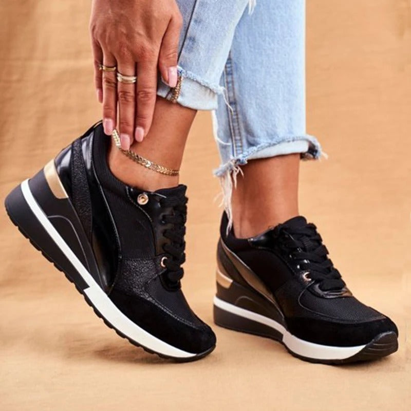 Elowen - Stijlvolle Sneakers met Hoge Zool en Veters