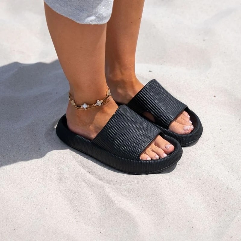 Comfortella - Zachte en Comfortabele Slippers - Schokdempend en Antislip Unisex Zomerschoen 2024