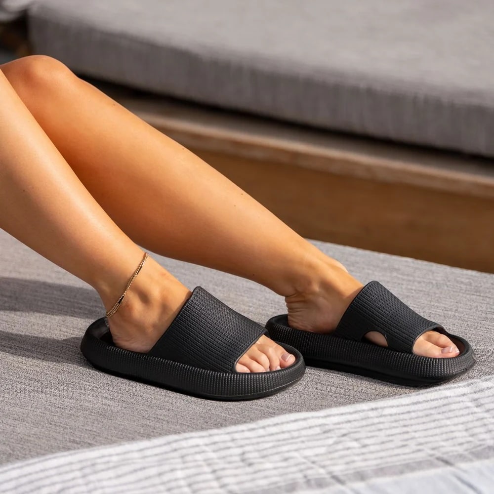 Comfortella - Zachte en Comfortabele Slippers - Schokdempend en Antislip Unisex Zomerschoen 2024